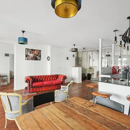 Le Montparnasse Chic : L'elegance Parisienne